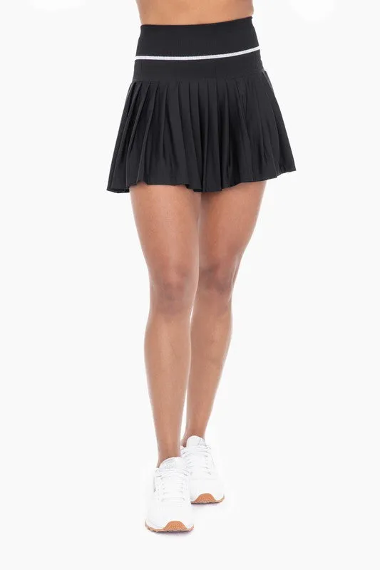 Black/White Retro Stripe Pleated Tennis Skort