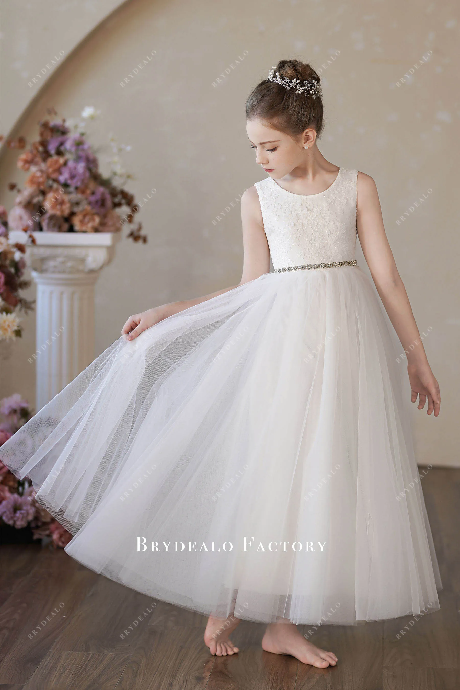 Elegant Lace Tulle White Ankle Length Little Girl Dress