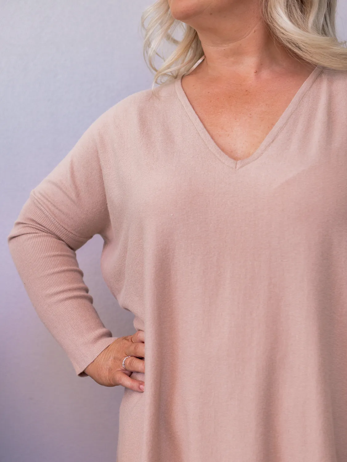 Nadia V Neck Knit - Caramel