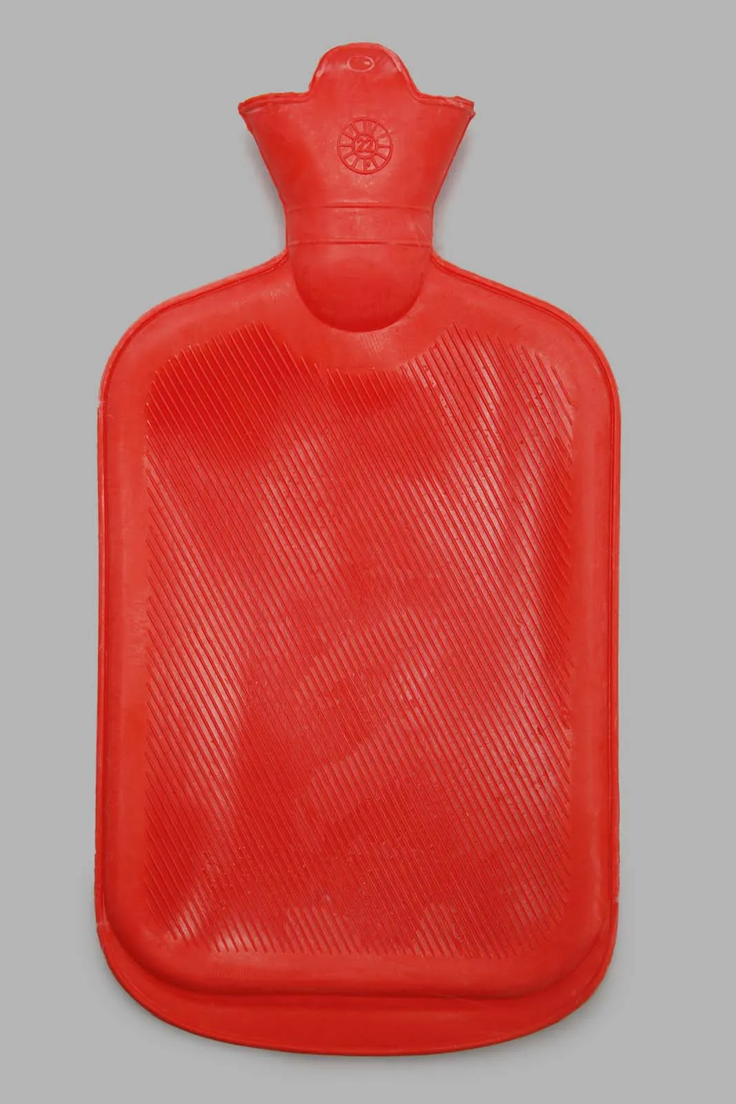 Red And Blue Hot Water Bag 2 Liter With Knitted Cover (2 Piece)