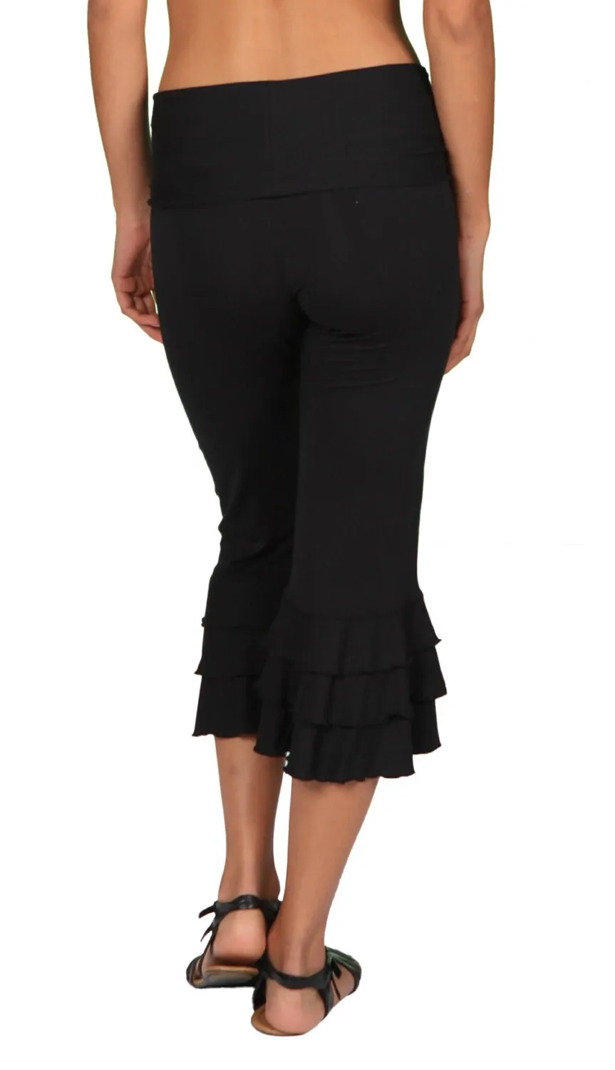 Ruffle Pants Bloomer Capri Yoga Pants in Black