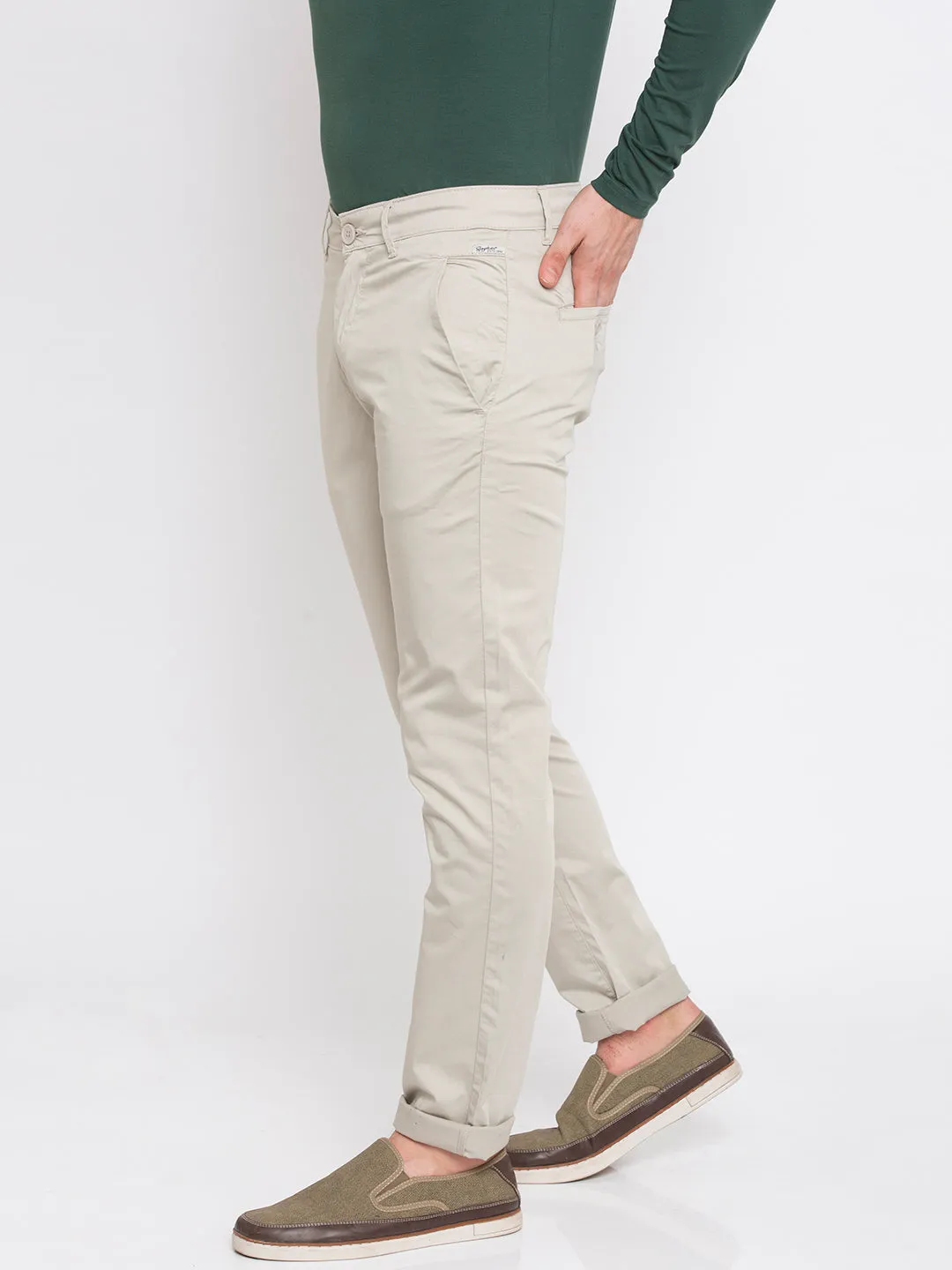 Spykar Men Beige Solid Slim Fit Chinos