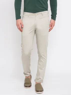 Spykar Men Beige Solid Slim Fit Chinos