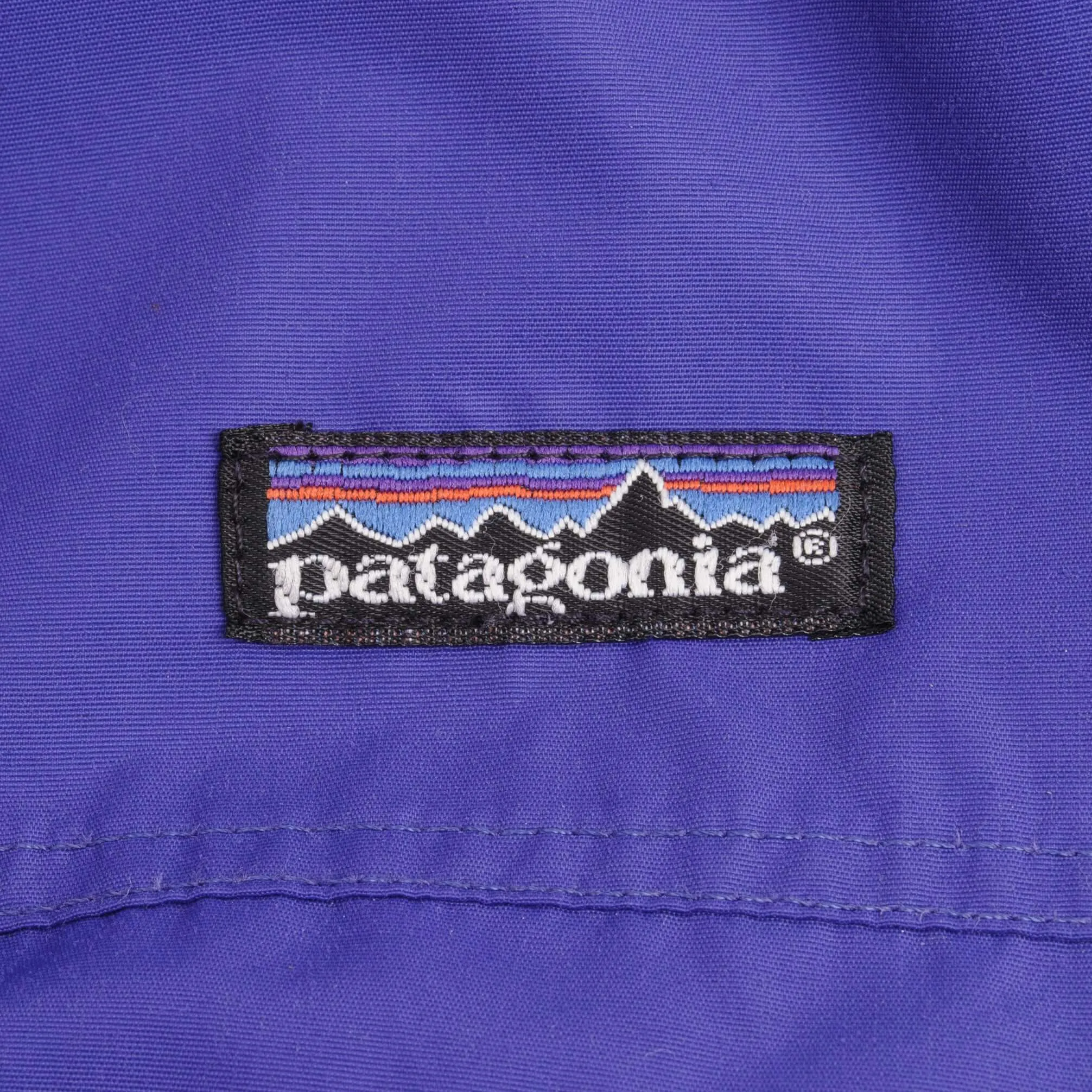 VINTAGE PATAGONIA WINDBREAKER PURPLE JACKET 1990S SIZE MEDIUM MADE IN USA