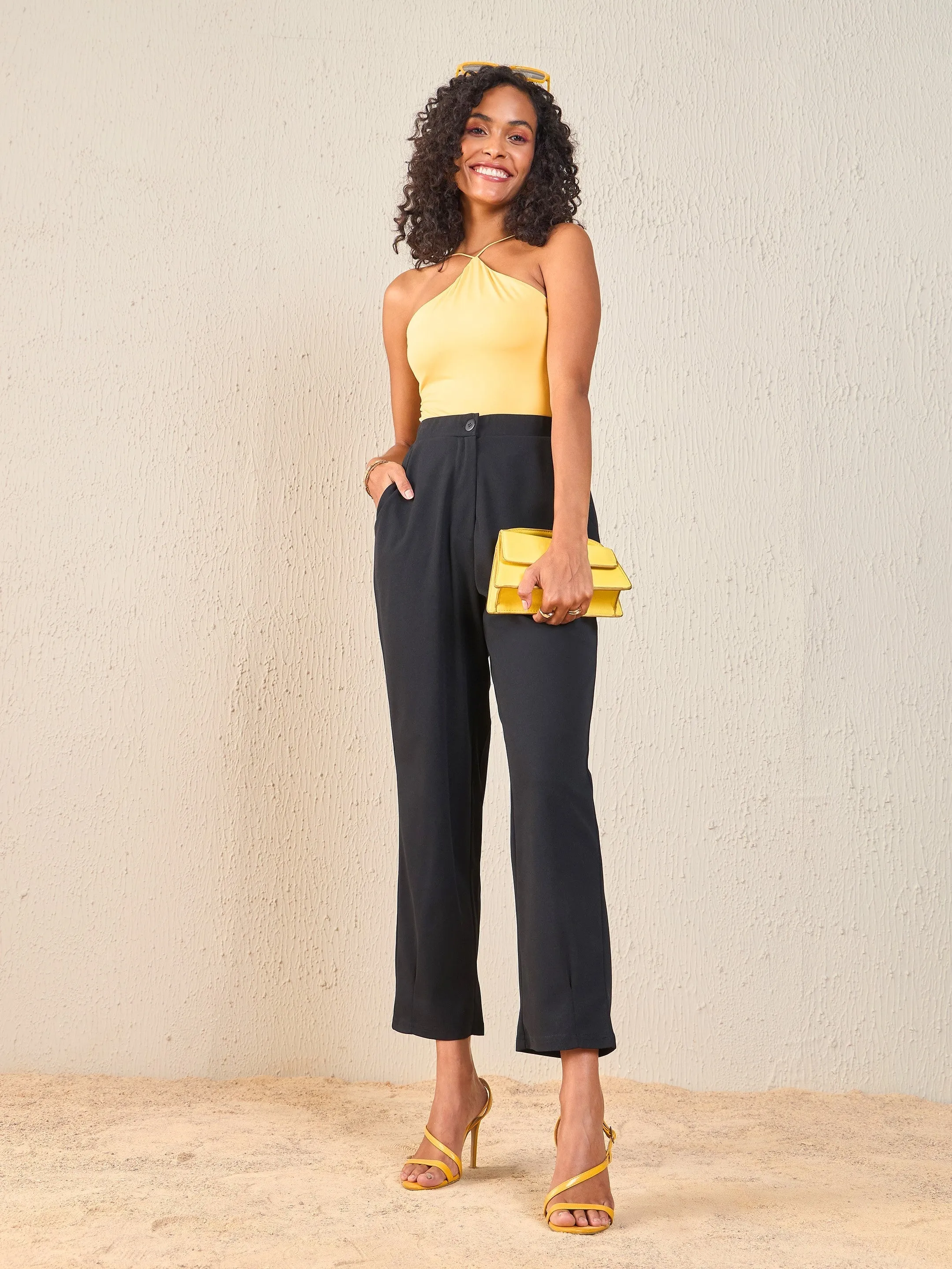 Women Black Back Flap Pocket Tapered Pants